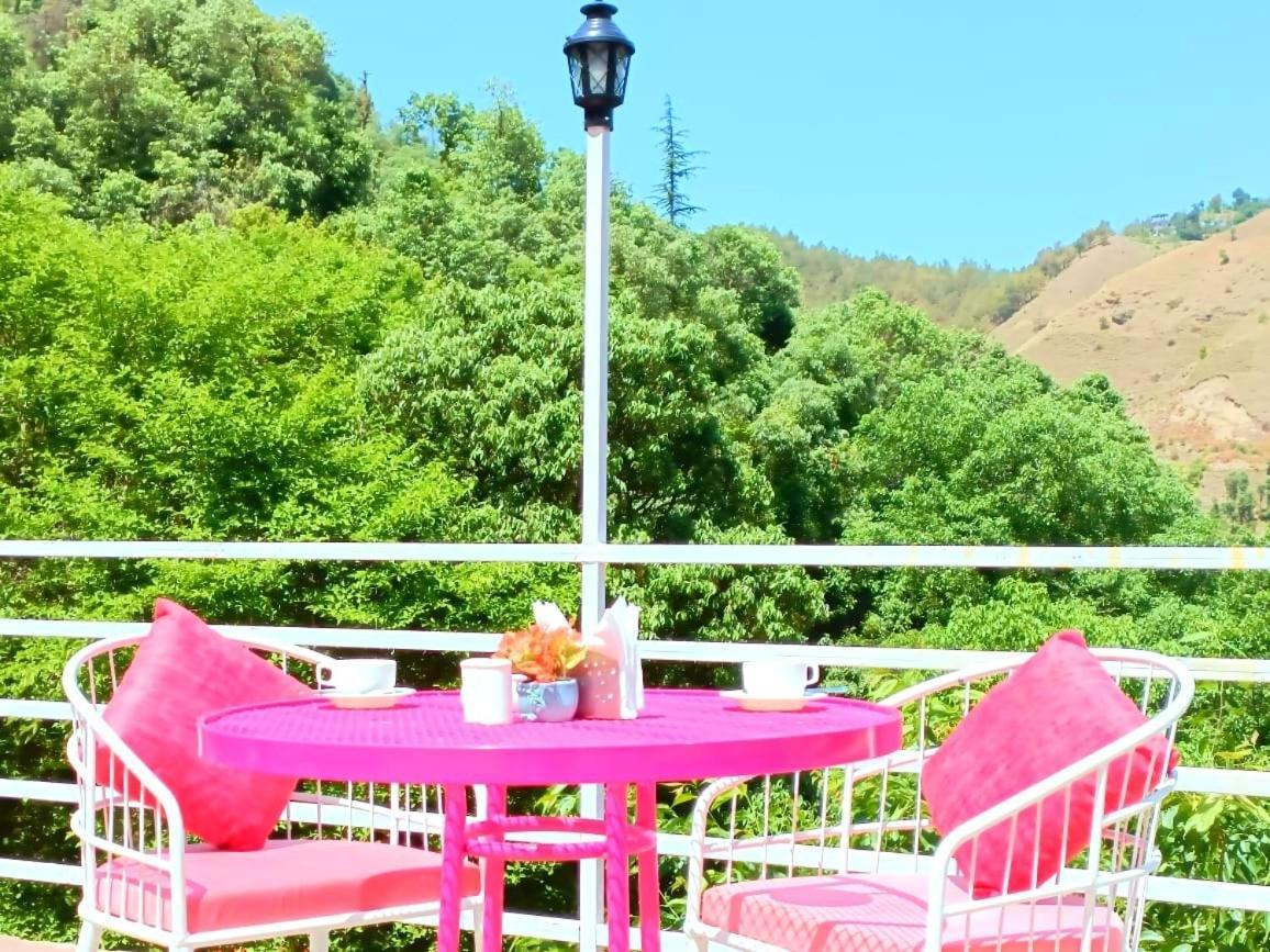 Aaroham Resort, Shimla Eksteriør bilde